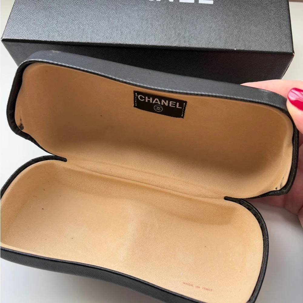 Chanel CC sunglasses 4154, vintage